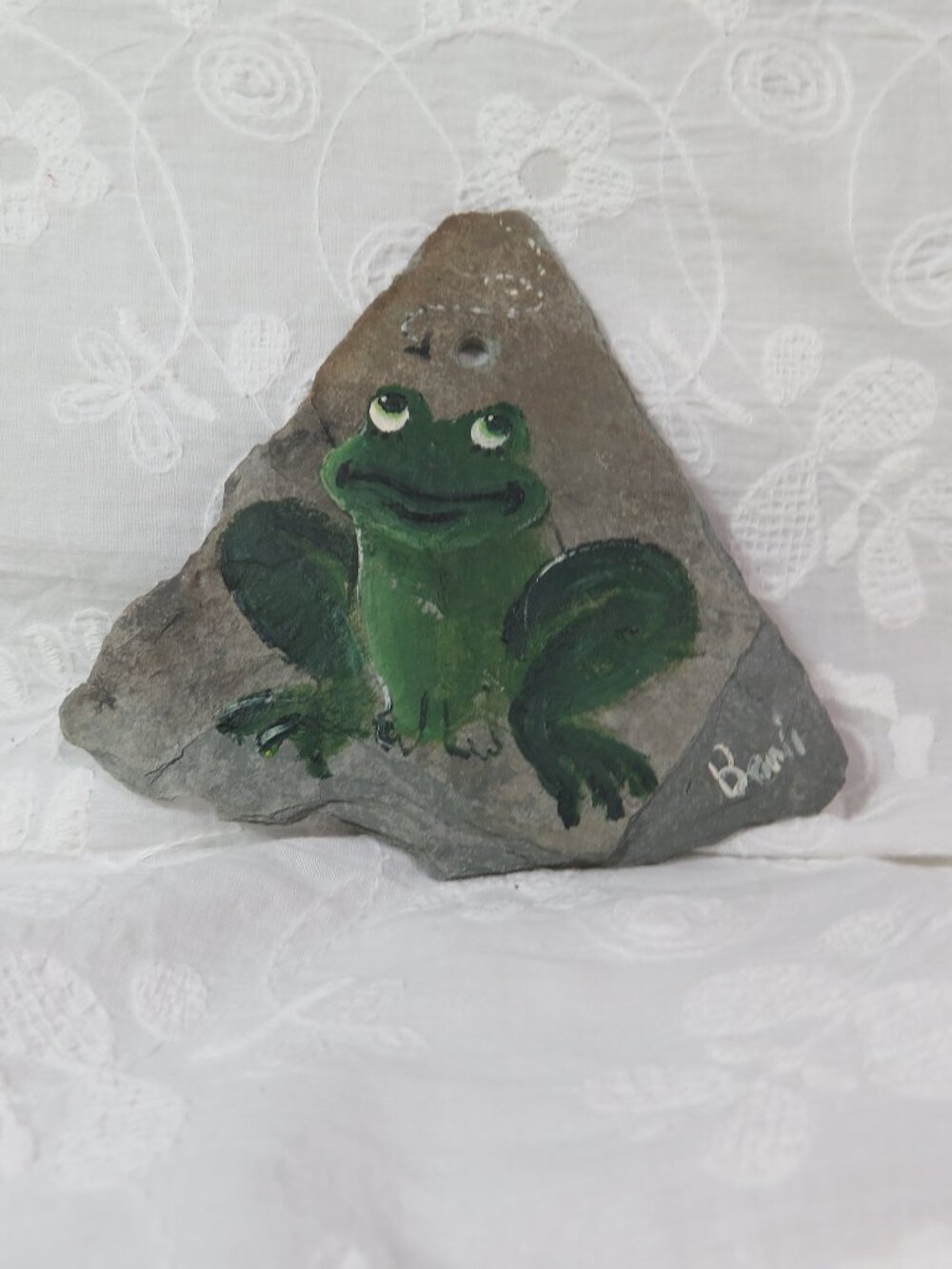 Super Cute! Vintage (80s) Frog and Fly Painted on Slate, Signed Boni
